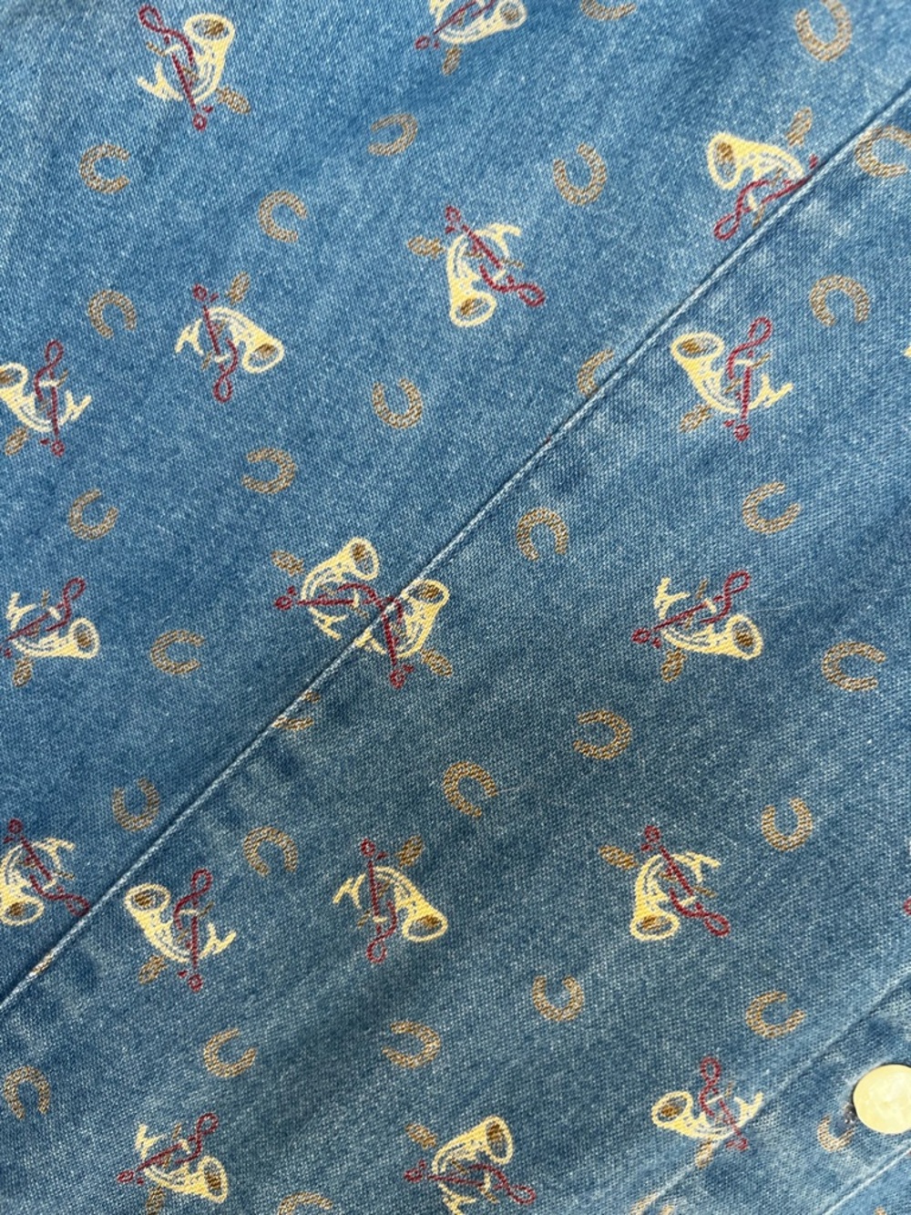 Liz Claiborne Petite Chambray Horseshoe Horn Print Button Down Med Petite - Picture 4 of 9